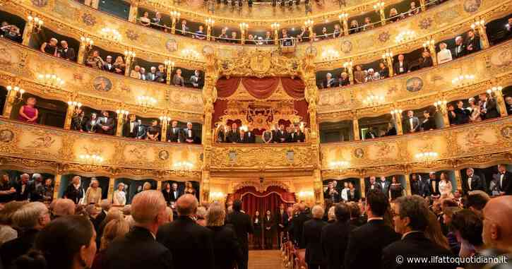 Lo sciopero del personale fa saltare la prima de La Fenice a Venezia: ecco perché protestano i lavoratori