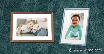 7 Best Digital Photo Frames (2024): Wi-Fi, High-Res