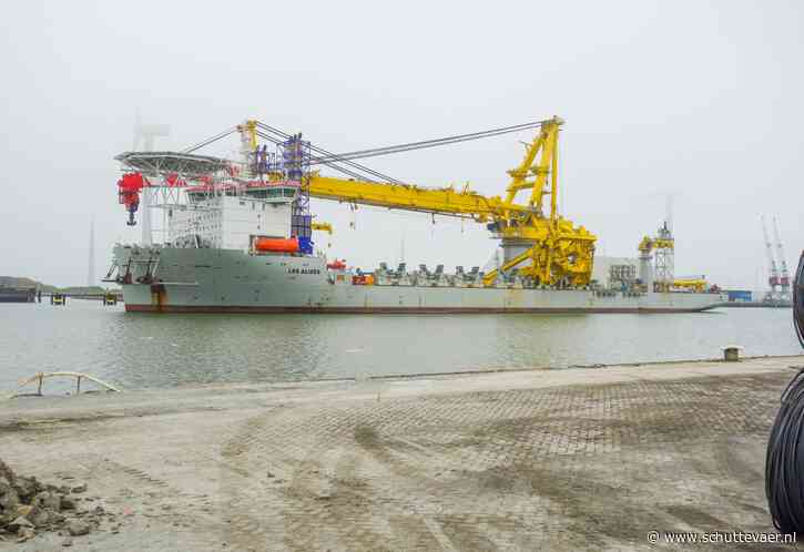 Installatieschip Les Alizés rond eerste klus af