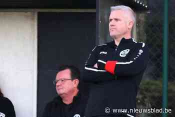 Trainer Geoffrey Barre ziet VV Emelgem-Kachtem vanop zijn ziekbed 9 op 9 pakken: “Ik ben de jongens en de staf dankbaar”