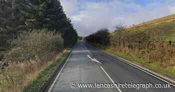 Major through road closed after four car crash last night