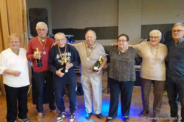 Okra Herne zet verdienstelijke petanquers in de bloemetjes