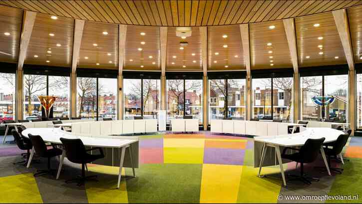 Noordoostpolder - Vijftien aanmeldingen voor cursus 'politiek actief' in Noordoostpolder