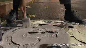 Ciclabili fai da te: ciclisti anonimi disegnano una nuova bike lane