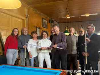 Biljartclub Halve Kracht kan weer volle kracht vooruit dankzij vernieuwde tafels in Belle Vue