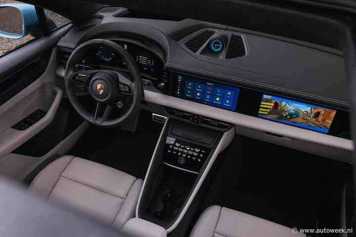 Weblog Bas – Een zonnebank op een tropisch strand