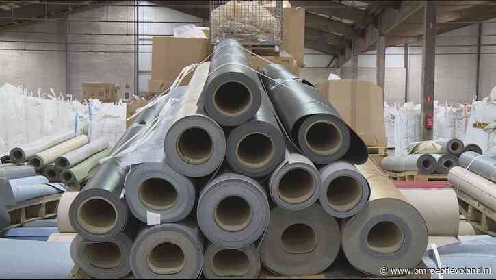 Lelystad - Vinylrecycling failliet, acht medewerkers op straat