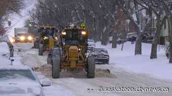 Saskatoon clearing priority streets after first major snowfall