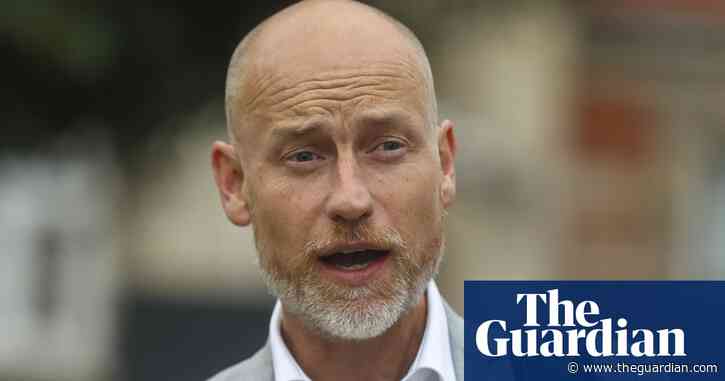 Health minister Stephen Kinnock says he will back assisted dying bill