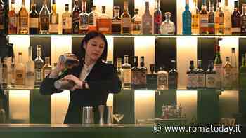 Nel bar d’albergo di Roma c’è la bartender-scrittrice che ha visitato le distillerie di mezzo mondo
