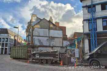 Grote afbraakwerken aan de gang op Tieltse Markt