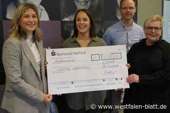 Remmert GmbH aus Löhne übergibt 5000 Euro für die Hospizarbeit