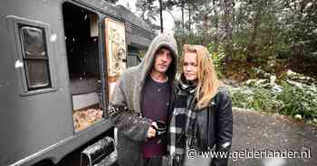 Jan Paul en Ester raken alles kwijt en wonen in defecte camper: ‘Mensonterend, dan kunnen we beter dood zijn’