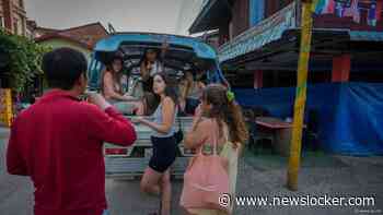 Doden door vergiftigde alcohol in Laos, Nederlandse in ziekenhuis