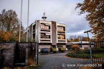 Bouw van detentiehuis in Genk en gevangenis in Leopoldsburg loopt vertraging op