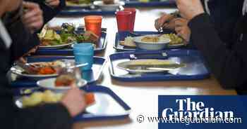 Call to ban cakes and biscuits at school lunchtimes in England