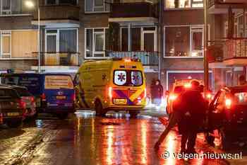 Explosie in Velsen-Noord, politie zoekt man