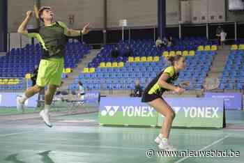 Jonge badmintonners triomferen op BK in eigen stad: “Bijna iedereen kan op een pluimpje slaan, maar het is moeilijk om er meester in te worden”