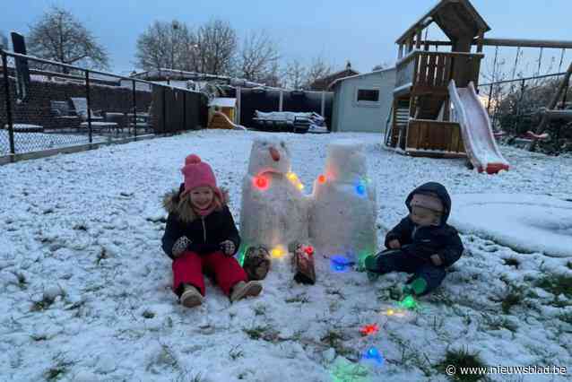 FOTO. Eerste sneeuw zorgt voor gladde wegen, maar ook heel wat kinderpret