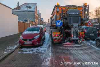 Deze gemeente gebruikt rivierzand in plaats van strooizout: “Dit proefproject is veel milieuvriendelijker”