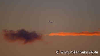 Beim Klimaschutz „weiter nachgelassen“: Flug-Airlines verfehlen Klimaziele deutlich
