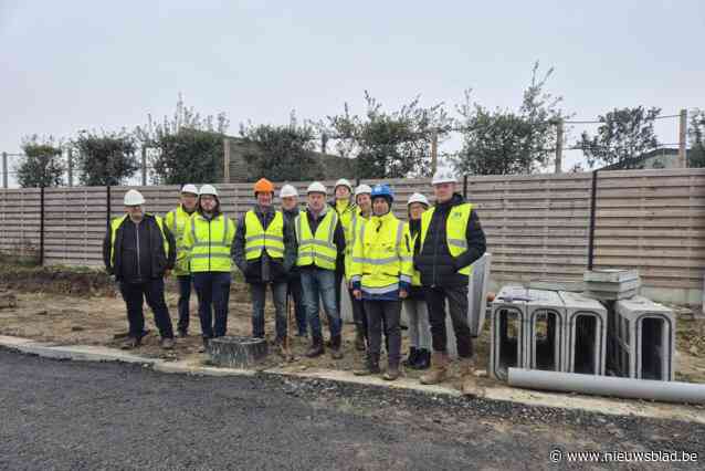 Vernieuwend project maakt met hulp van betonfabrikant (!) straat zo goed als volledig waterdoorlatend