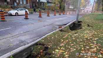 Sinkhole causes closure of Parkside Drive in Toronto's west end