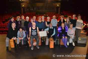 Acteurs met 55 zomers of meer op de teller werken samen aan uniek toneelstuk: “Er zijn nieuwe vriendschappen ontstaan tijdens dit traject”