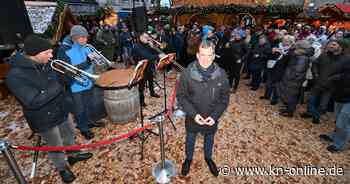 Oberbürgermeister Kämpfer eröffnet Weihnachtsmarkt 2024 in Kiel
