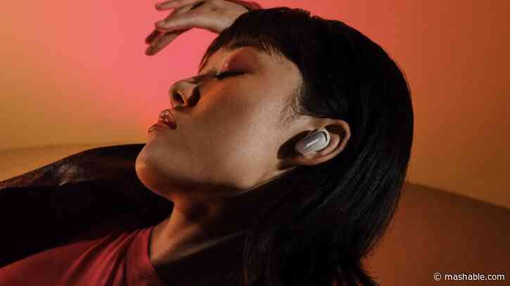 20+ of the best noise-cancelling headphones and earbuds deals ahead of Black Friday