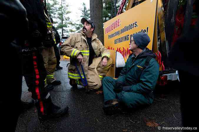 Climate protesters arrested outside Pierre Poilievre’s official residence in Ottawa