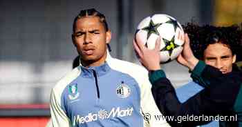 Herstelde Calvin Stengs staat te trappelen bij Feyenoord: ‘Ik voel me steeds fitter’