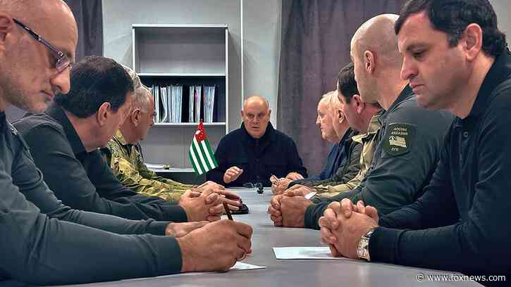 Leader of Georgia's separatist region of Abkhazia resigns, ending unrest