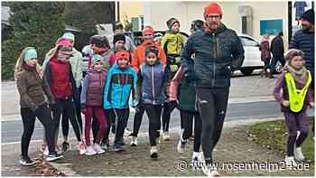 Mit Punsch und Plätzchen: Nachwuchs steht in Startlöchern für Aschauer Vorsilvesterlauf