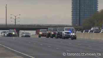 Taylor Swift's motorcade spotted along Toronto's Gardiner Expressway
