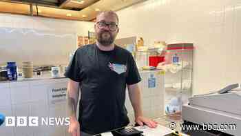 'Grinch' council criticised for festive lights cut