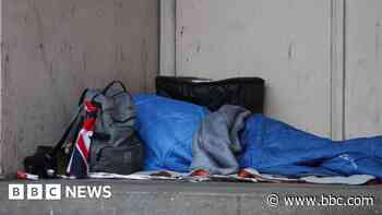 Centre supporting homeless adults to close