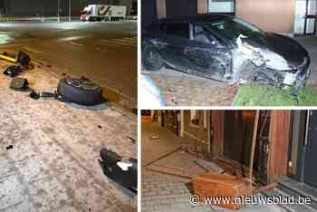 Dronken dertiger ramt verkeerslicht, verliest voorwiel en vlucht te voet weg: achttien wagens en zeven gevels beschadigd