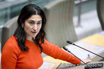 “Ik ben wat gewend, maar dit is een brug te ver”: 18 maanden cel gevraagd voor dreigmail aan Zuhal Demir