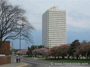Man attempting suicide by cop forces lockdown of One Government Center