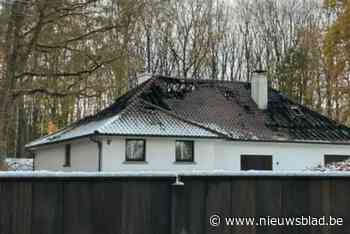 Woning onbewoonbaar na nachtelijke brand
