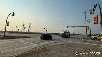 Access lanes to Perimeter Highway in east Winnipeg closed after train derailment, semi-trailer crash