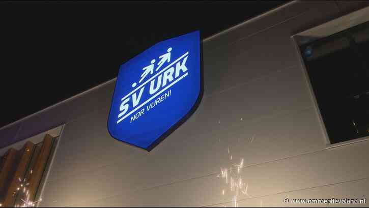 Urk - Nieuw clubgebouw SV Urk officieel geopend: 'Bloed, zweet en tranen gekost, maar we hebben het gered'