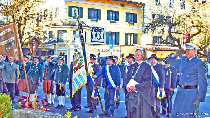 Feierlichkeiten am Volkstrauertag erinnern an Geschehenes in Garmisch-Partenkirchen