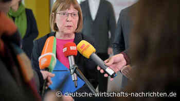 Tiefpunkt der Brandenburger Politik: Ministerin entlassen - Minister tritt zurück