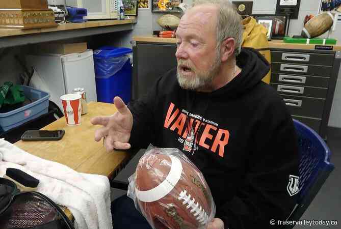 Football preparation for Vanier Cup a labour of love for Queen’s equipment manager