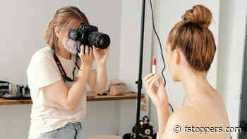 How to Manage the Business Side of Fashion Photography