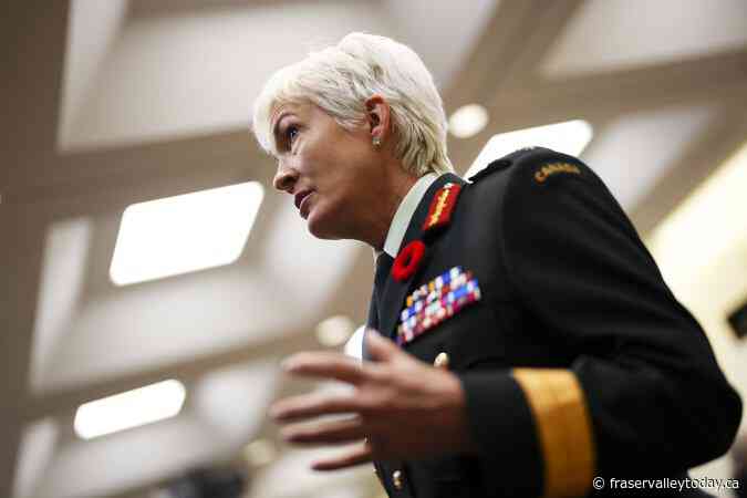 Canada’s top general takes on U.S. senator in defending womens’ role in combat units
