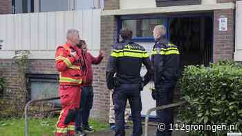Korte brand in portiek aan Jacques Perkstraat in Groningen, vermoedelijk brandstichting