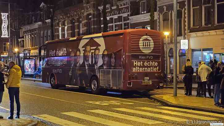 Taakstraf en voorwaardelijk jeugd-detentie geëist tegen jongen(16) die Thierry Baudet met fles sloeg